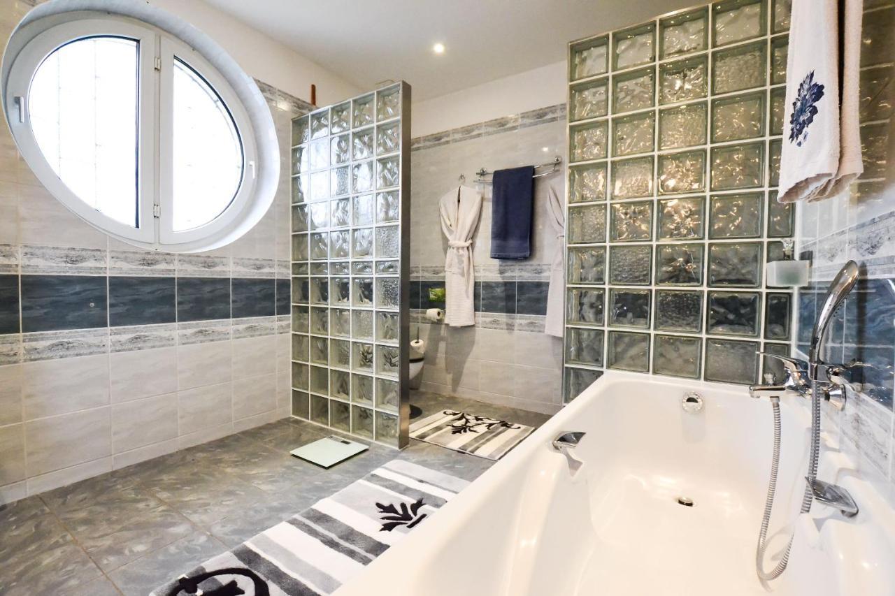 B&B "Villa Fink" Ostheim Εξωτερικό φωτογραφία