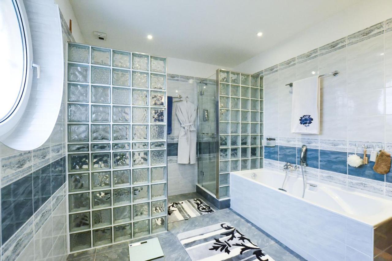 B&B "Villa Fink" Ostheim Εξωτερικό φωτογραφία